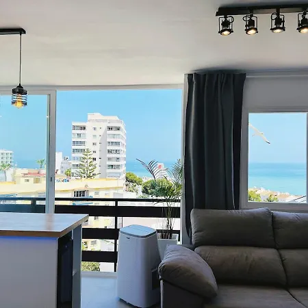 Apartment Ocean Breeze Designer